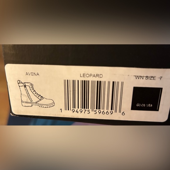Dolce Vita Avena animal print calf hair Chukka lace up boot size 7.. NIB.. - Picture 11 of 11